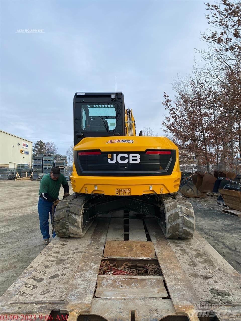 JCB 86C-2 Lánctalpas kotrók