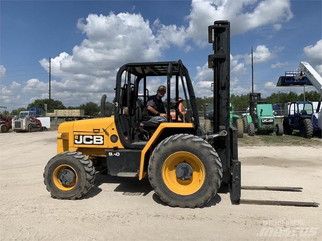 JCB 930 Tereptargonca