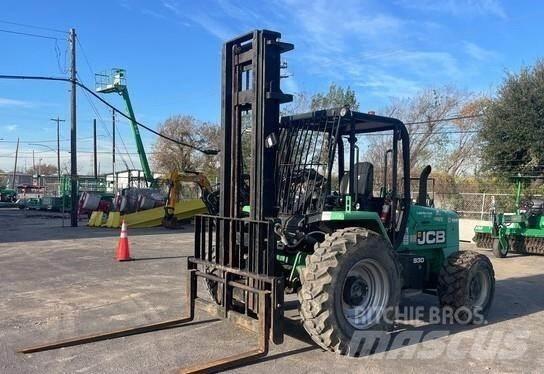 JCB 930 Tereptargonca