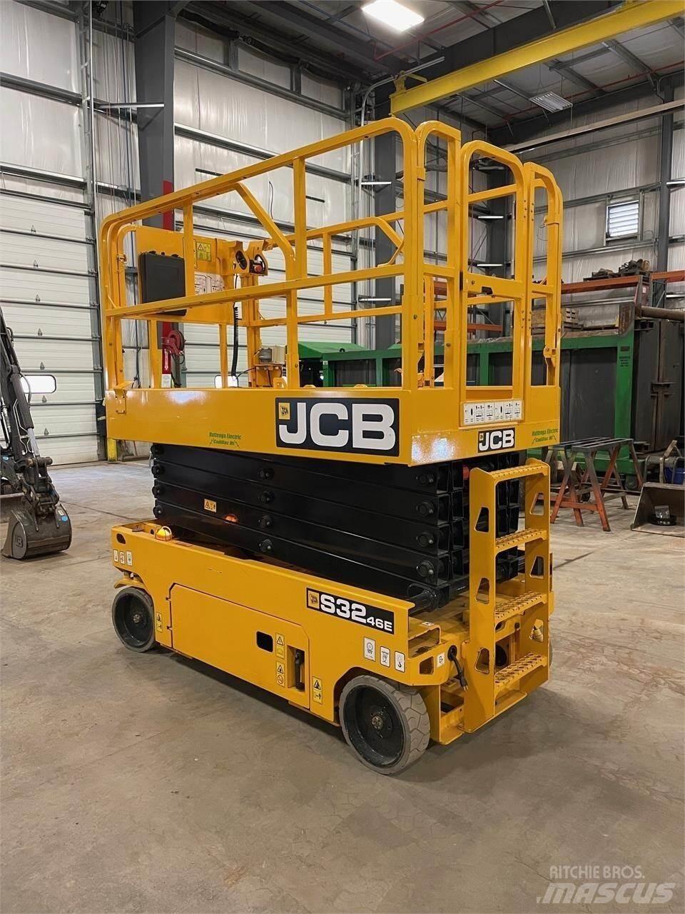 JCB S3246E Ollós emelők