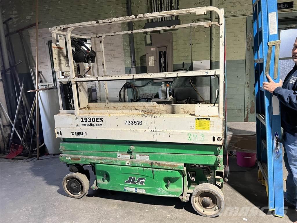 JLG 1930ES Ollós emelők