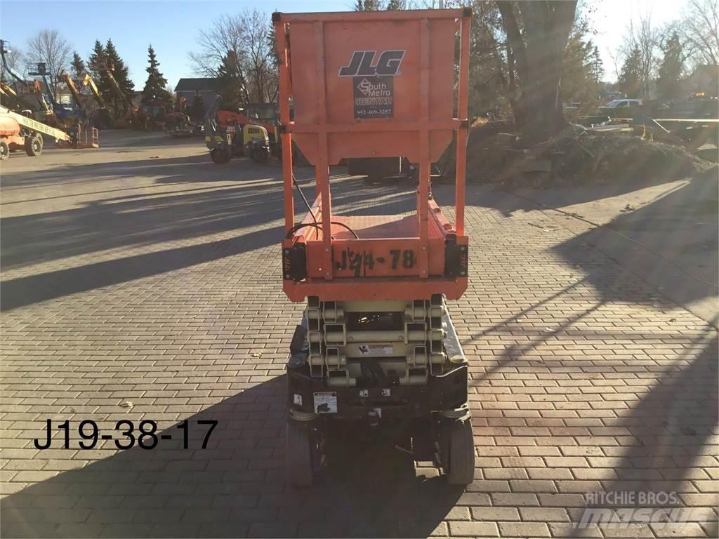 JLG 1932R Ollós emelők