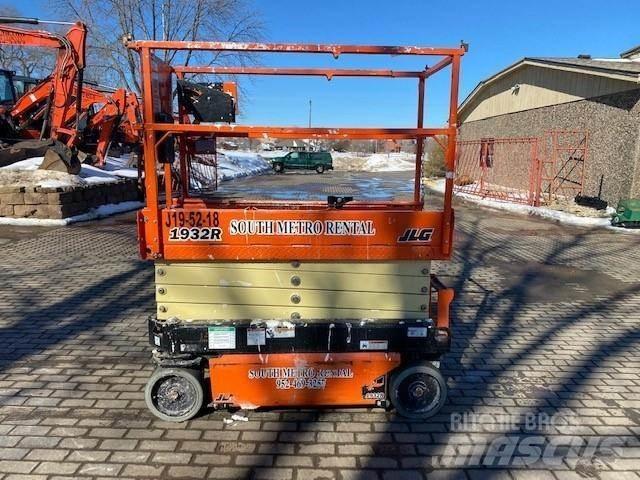 JLG 1932R Ollós emelők