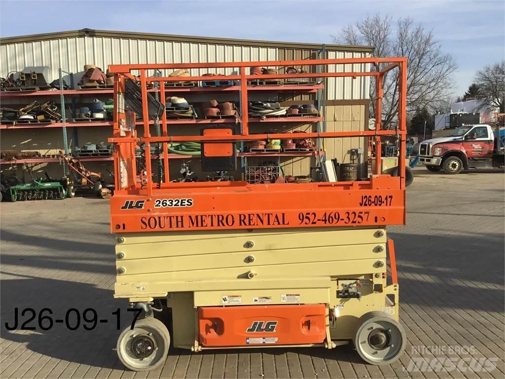 JLG 2632ES Ollós emelők