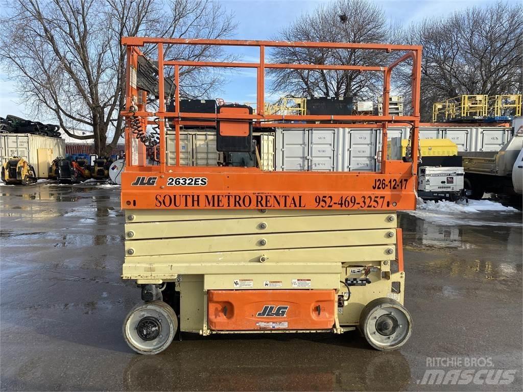 JLG 2632ES Ollós emelők