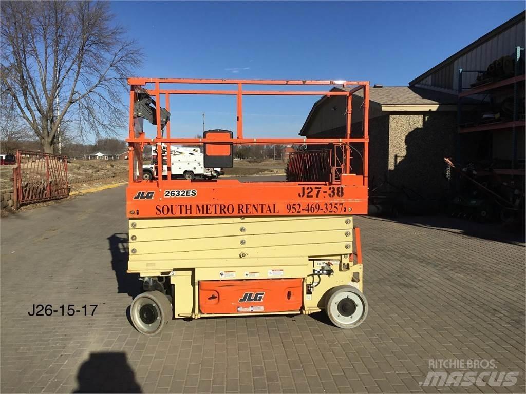 JLG 2632ES Ollós emelők