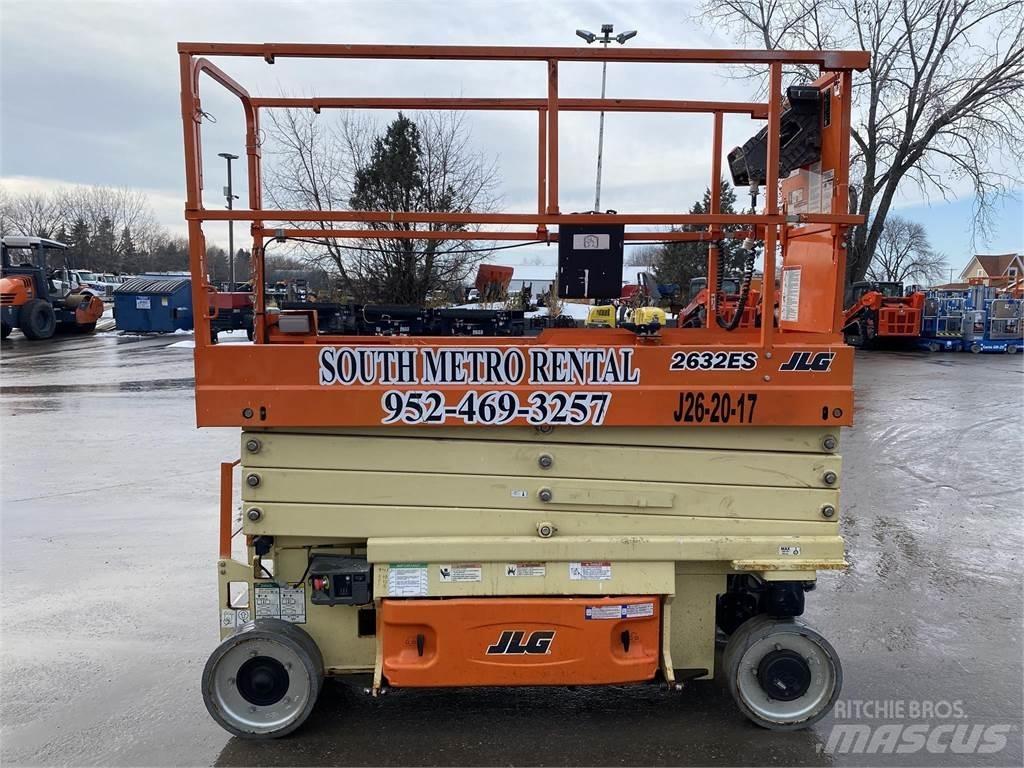 JLG 2632ES Ollós emelők