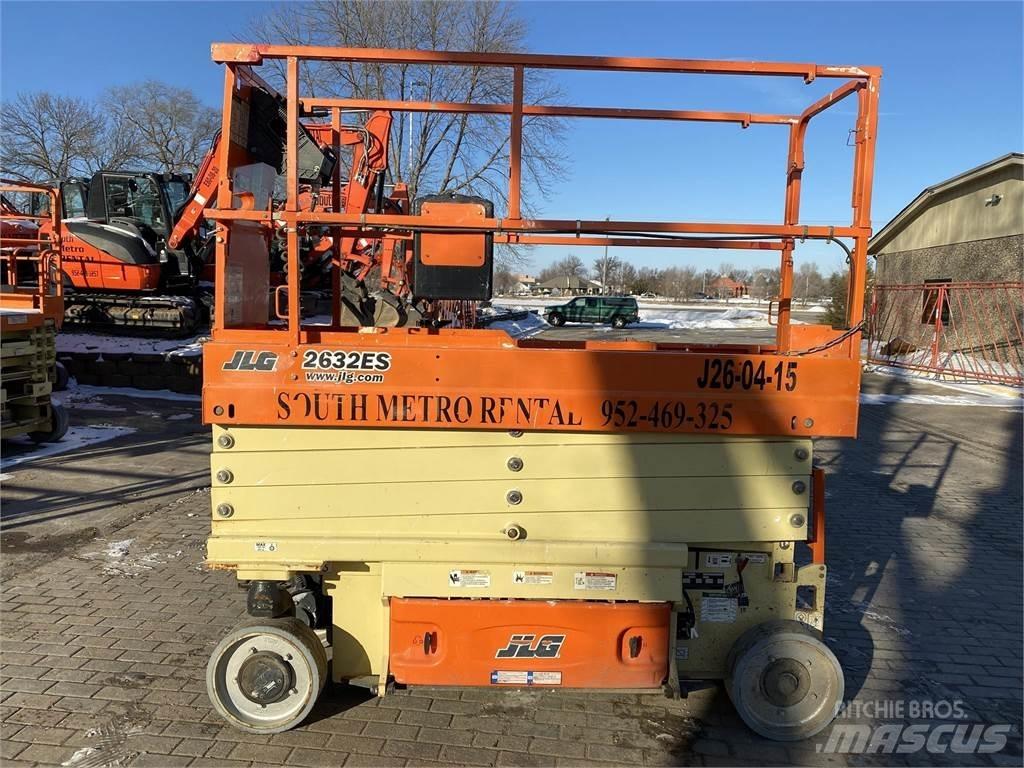 JLG 2632ES Ollós emelők