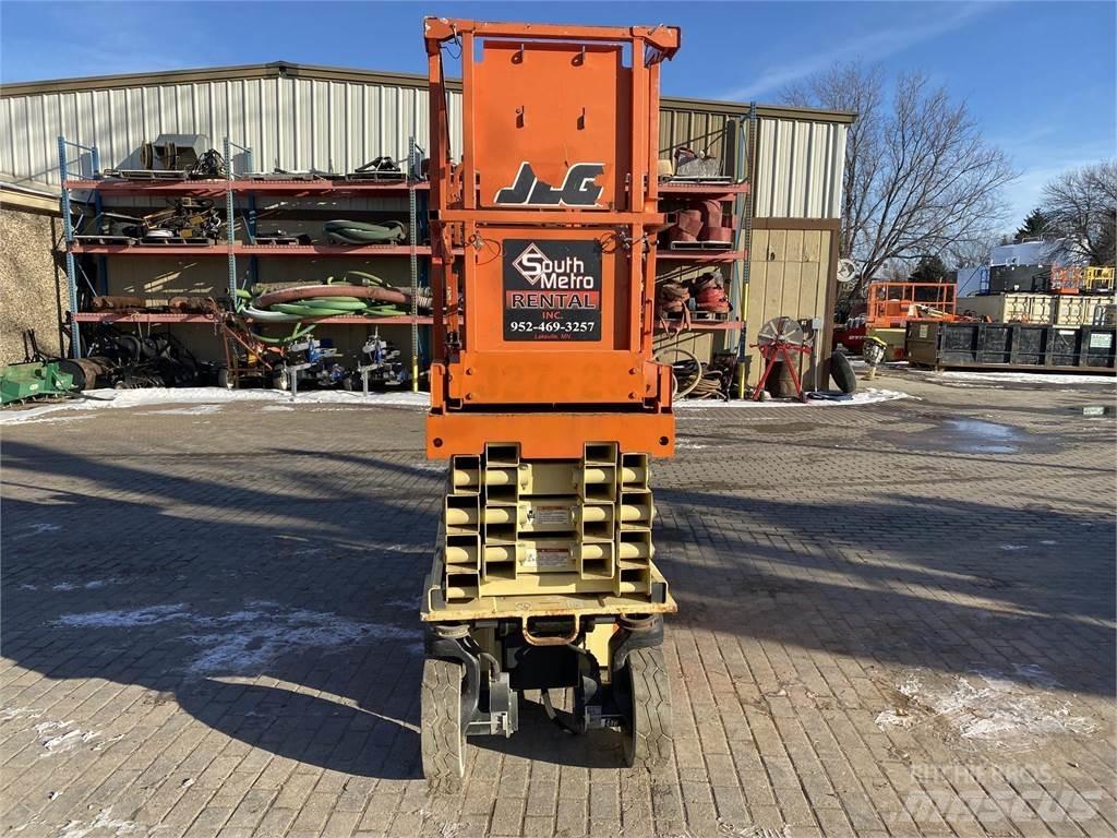 JLG 2632ES Ollós emelők