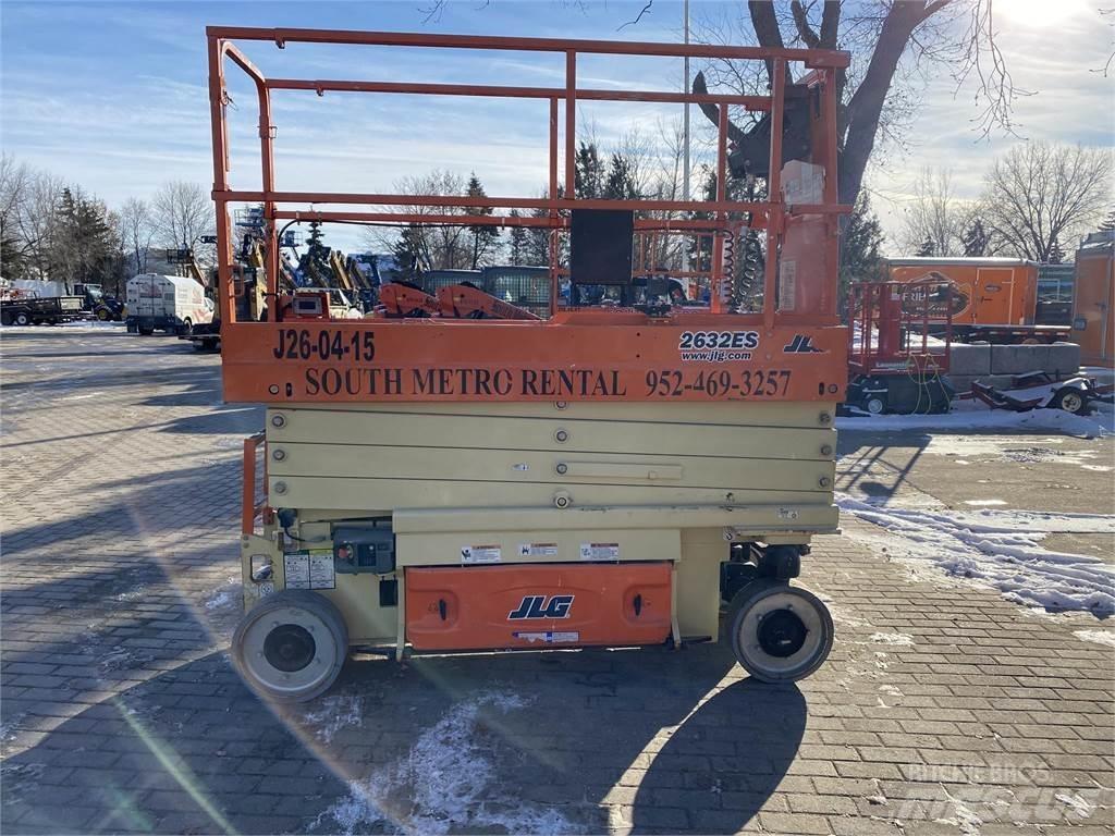 JLG 2632ES Ollós emelők