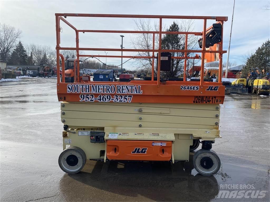 JLG 2646ES Ollós emelők