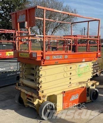 JLG 3248RS Ollós emelők