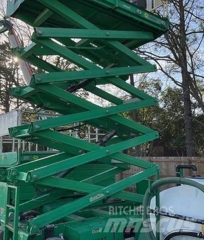 JLG 4069LE Ollós emelők