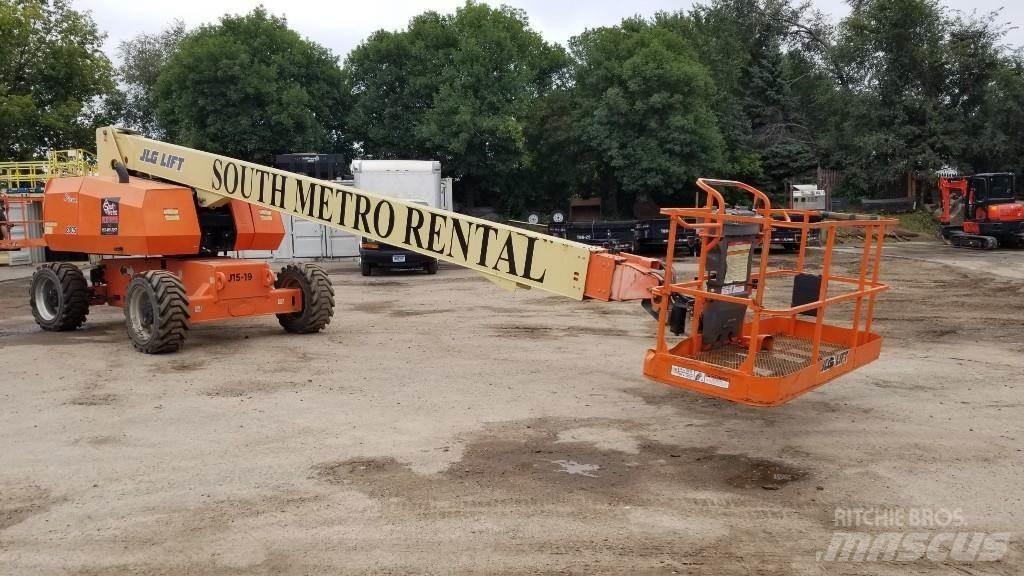 JLG 800S Teleszkópos emelők