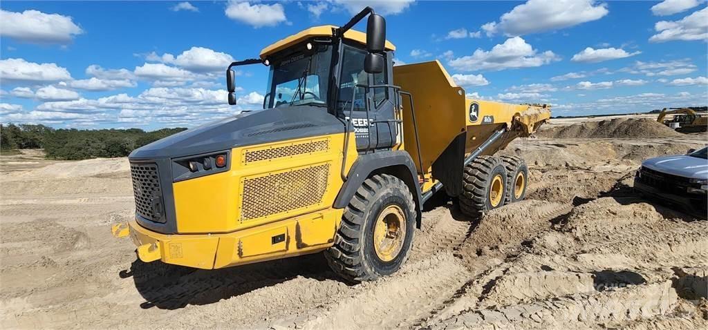 John Deere 310E Csuklósdömperek