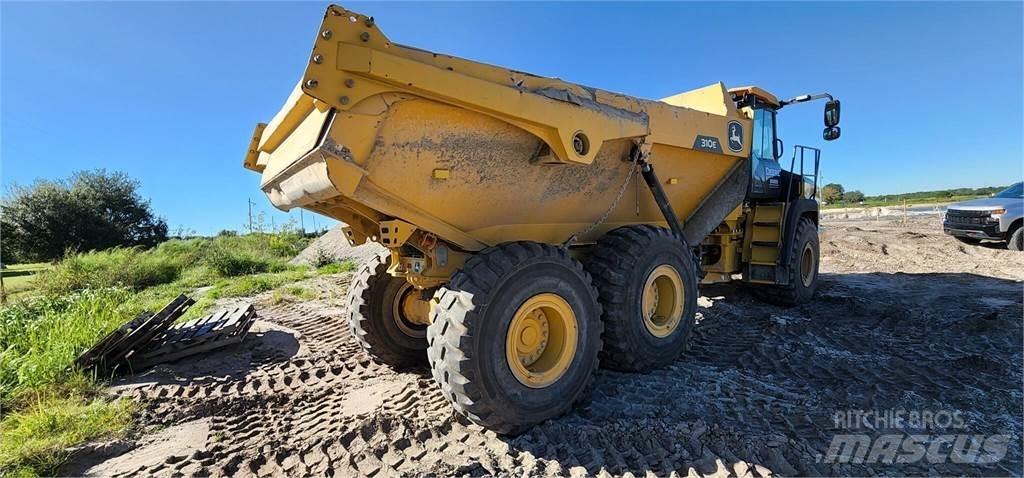John Deere 310E Csuklósdömperek