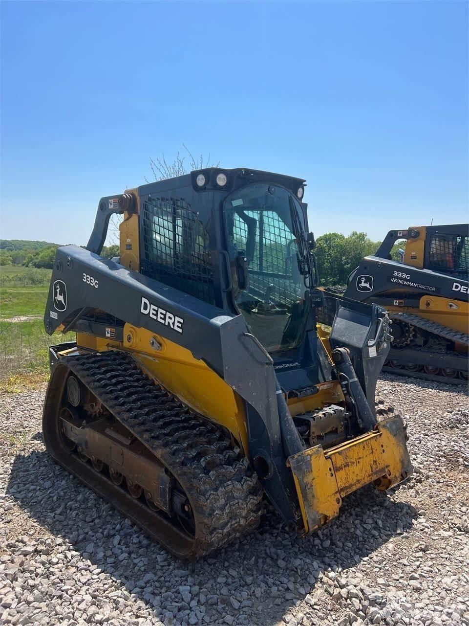 John Deere 333G Kompaktrakodók