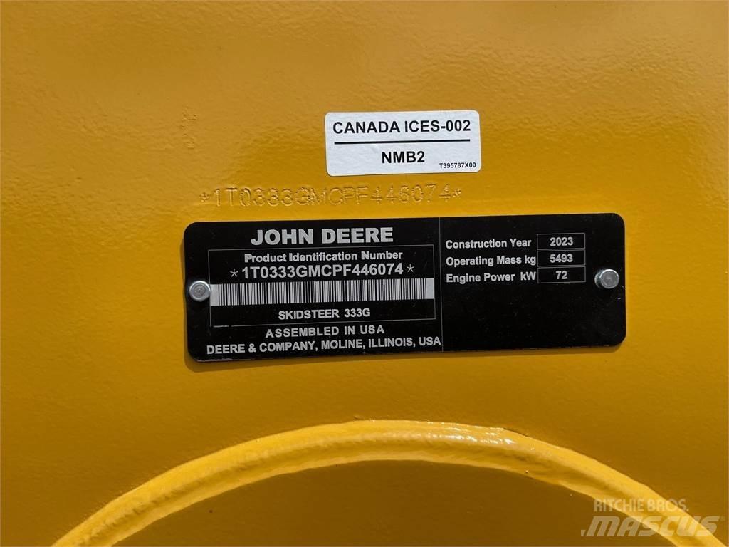 John Deere 333G Kompaktrakodók