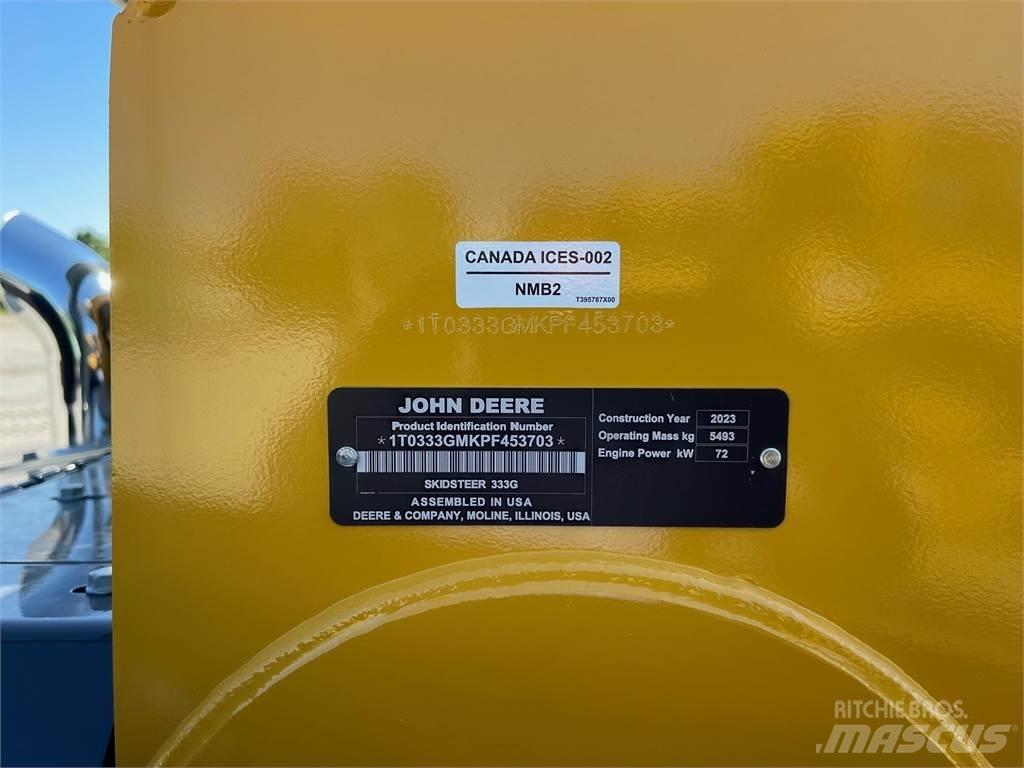 John Deere 333G Kompaktrakodók