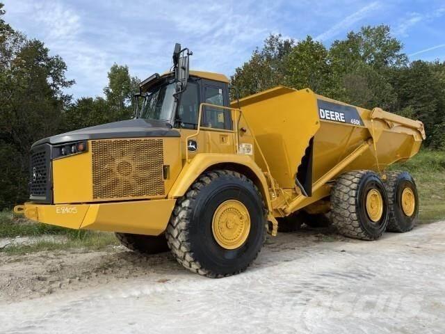John Deere 460E Csuklósdömperek