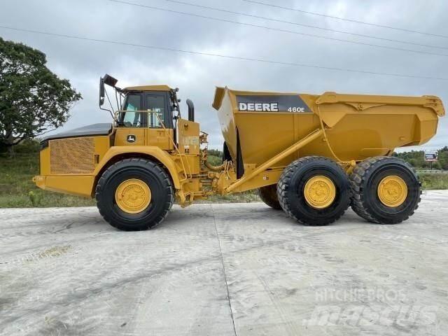 John Deere 460E Csuklósdömperek