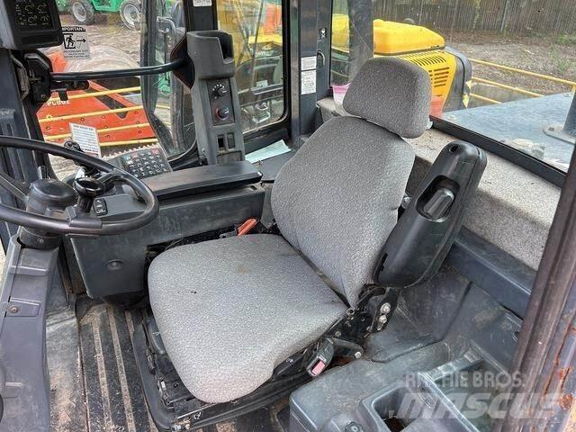 John Deere 544K Gumikerekes homlokrakodók