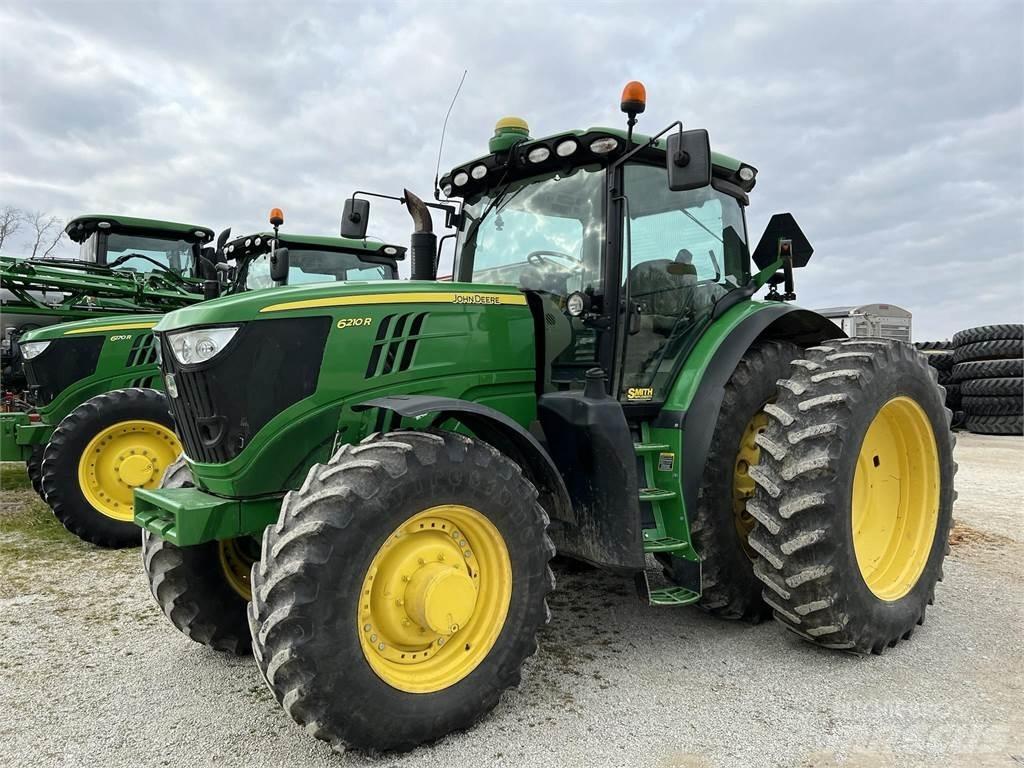 John Deere 6210R Traktorok