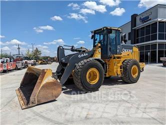 John Deere 644K Gumikerekes homlokrakodók