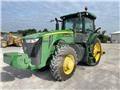 John Deere 8245R Traktorok