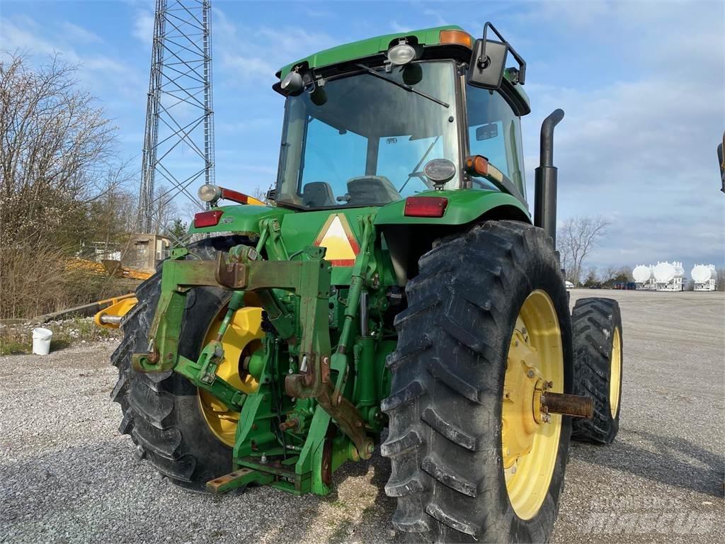 John Deere 8320 Traktorok