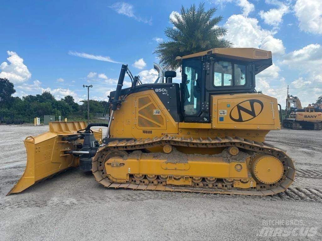 John Deere 850L WLT lánctalpas dózerek
