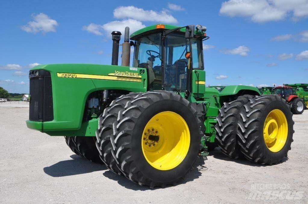 John Deere 9320 Traktorok