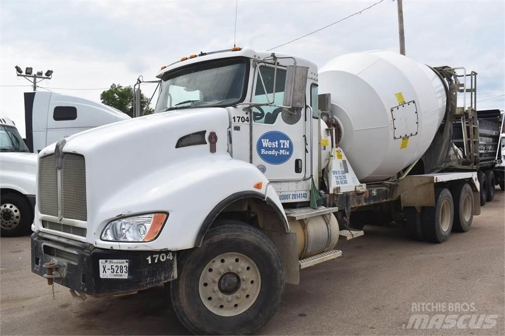 Kenworth T440 Betonkeverők/Betonpumpák