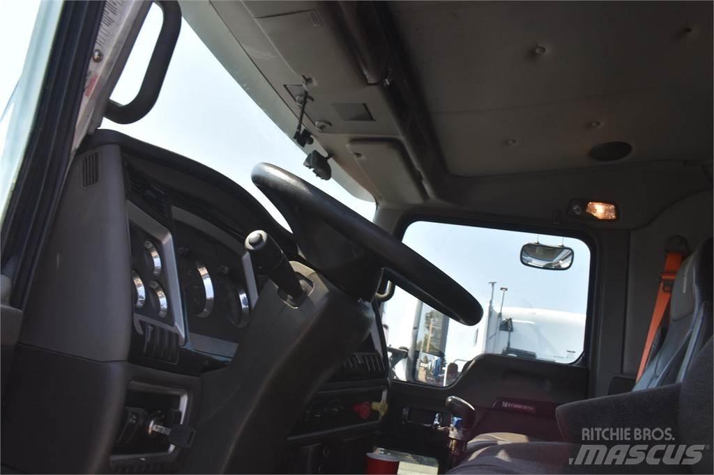 Kenworth T660 Billenő teherautók