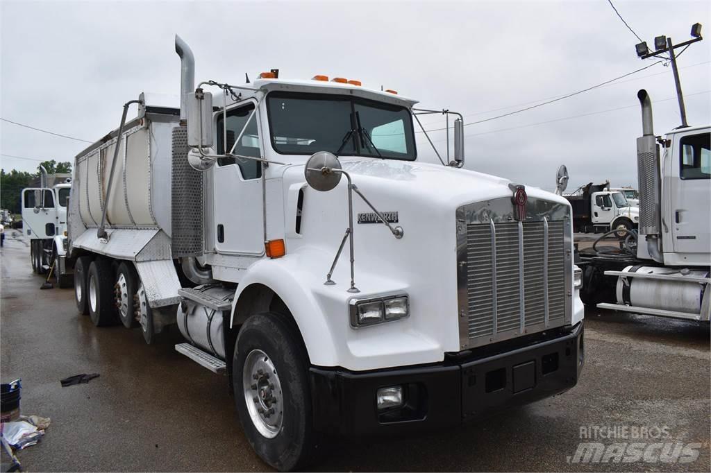 Kenworth T800 Billenő teherautók