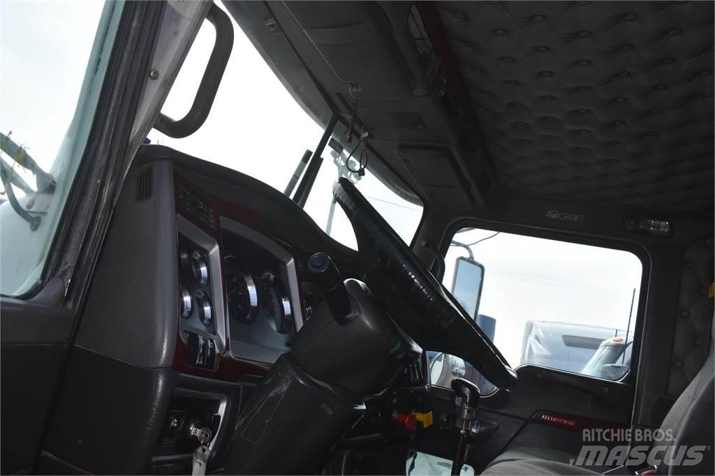 Kenworth T800 Billenő teherautók