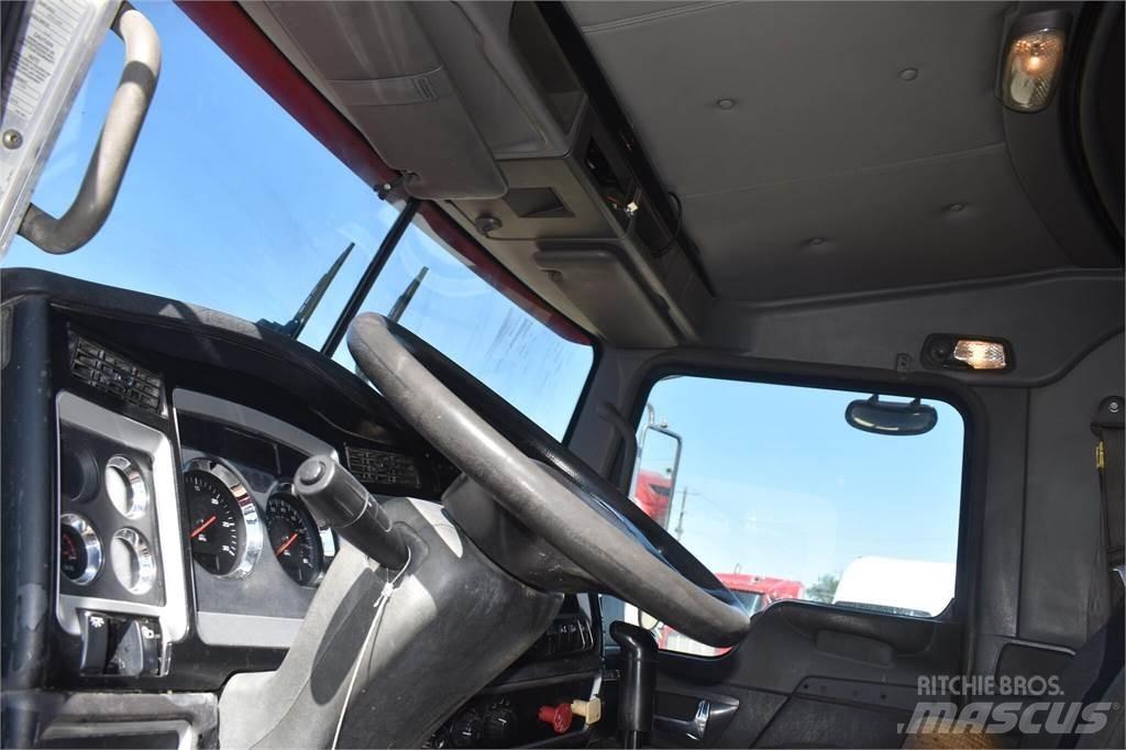 Kenworth T800 Darus teherautók