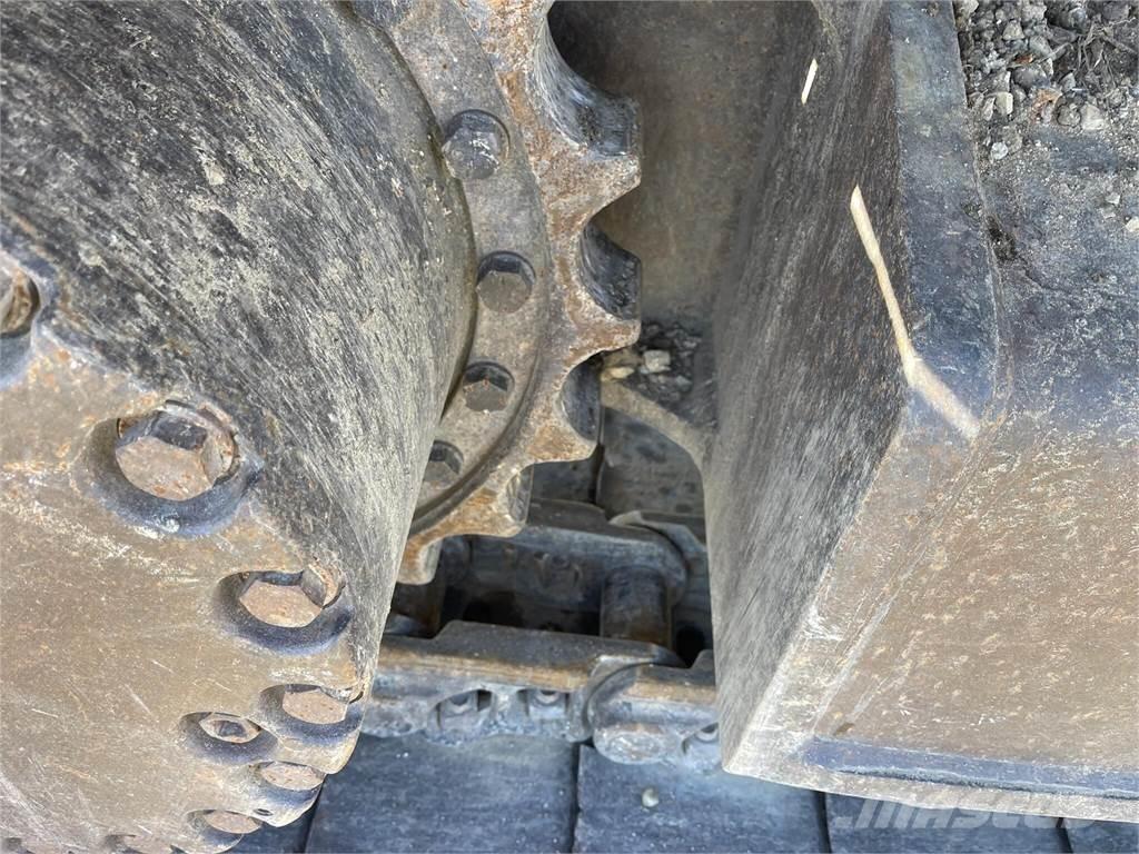 Komatsu PC300 LC Lánctalpas kotrók