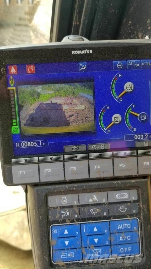 Komatsu PC490 LC-11 Lánctalpas kotrók