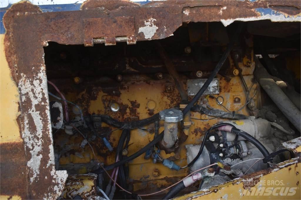 Komatsu WA420 Gumikerekes homlokrakodók