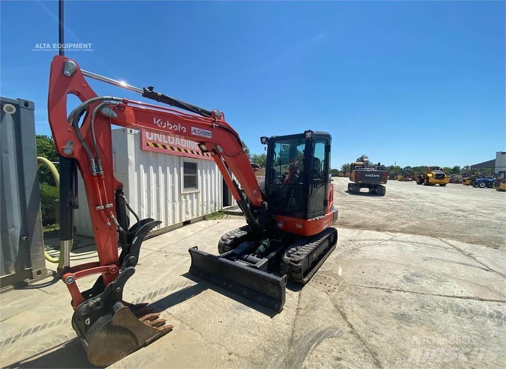 Kubota KX040-4 Mini kotrók < 7t
