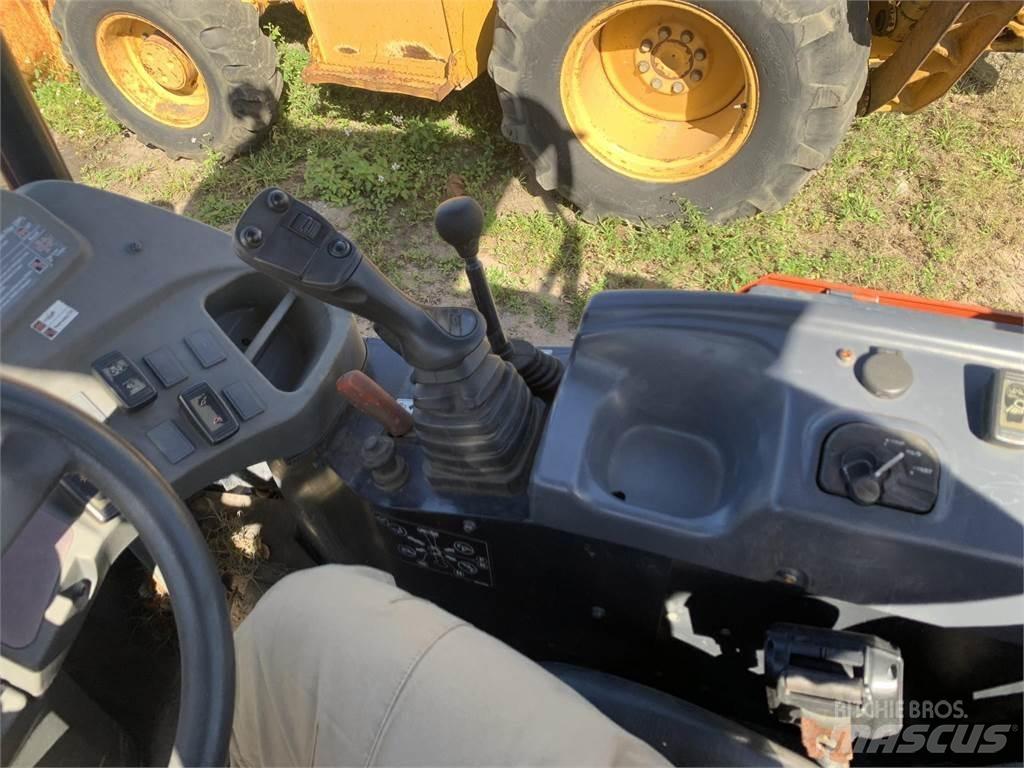 Kubota R530 Gumikerekes homlokrakodók