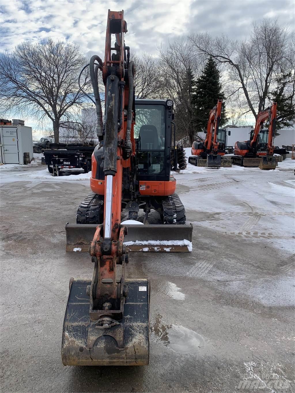 Kubota U55-4 Mini kotrók < 7t