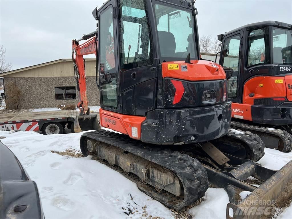 Kubota U55-5 Mini kotrók < 7t