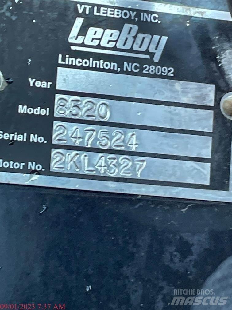 LeeBoy 8520B Aszfalt terítõ gépek