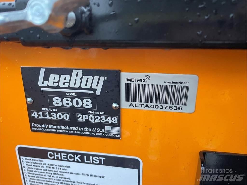 LeeBoy 8608 Aszfalt terítõ gépek