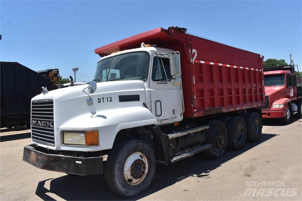 Mack CH613 Billenő teherautók