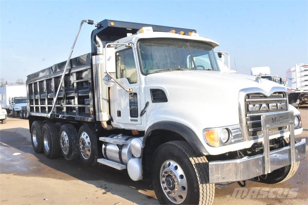 Mack GRANITE CV713 Billenő teherautók
