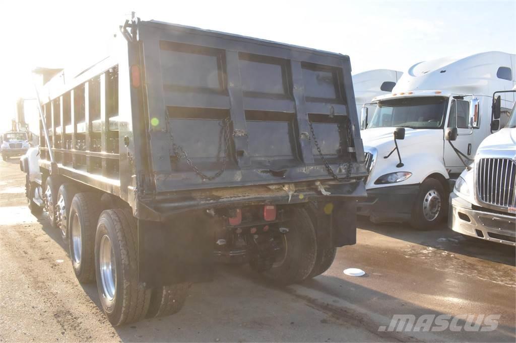 Mack GRANITE CV713 Billenő teherautók