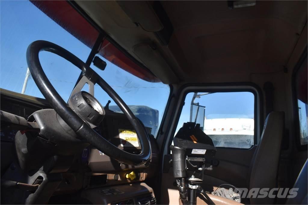 Mack GRANITE CV713 Billenő teherautók